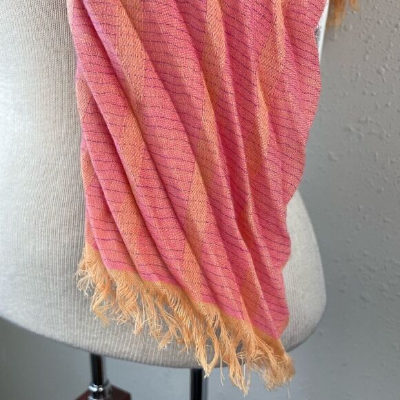 NWT Studio 36 Scarf - Picture 3 of 5